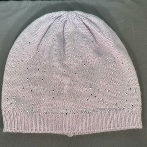 Elegant Lavender Knit Beanie with Rhinestones
